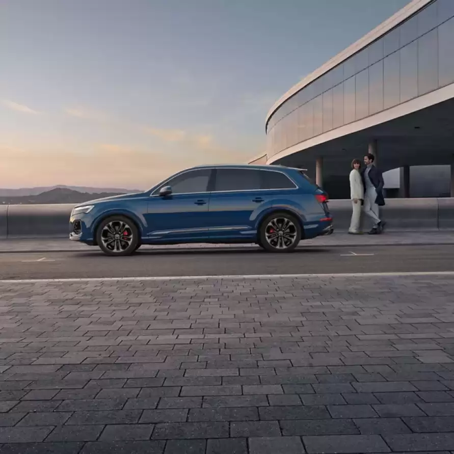 Audi Q7 exterior