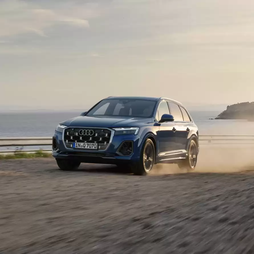 Audi Q7 exterior