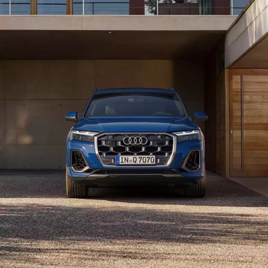 Audi Q7 exterior