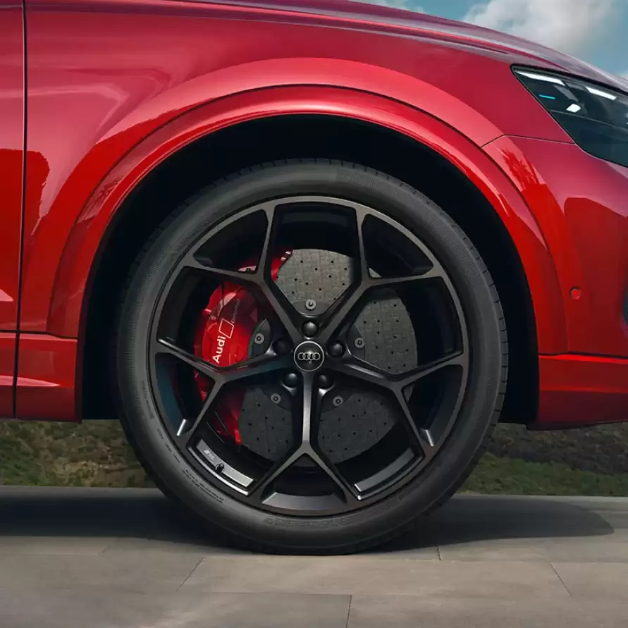 RSQ8 exterior