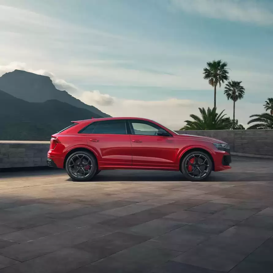 RSQ8 exterior